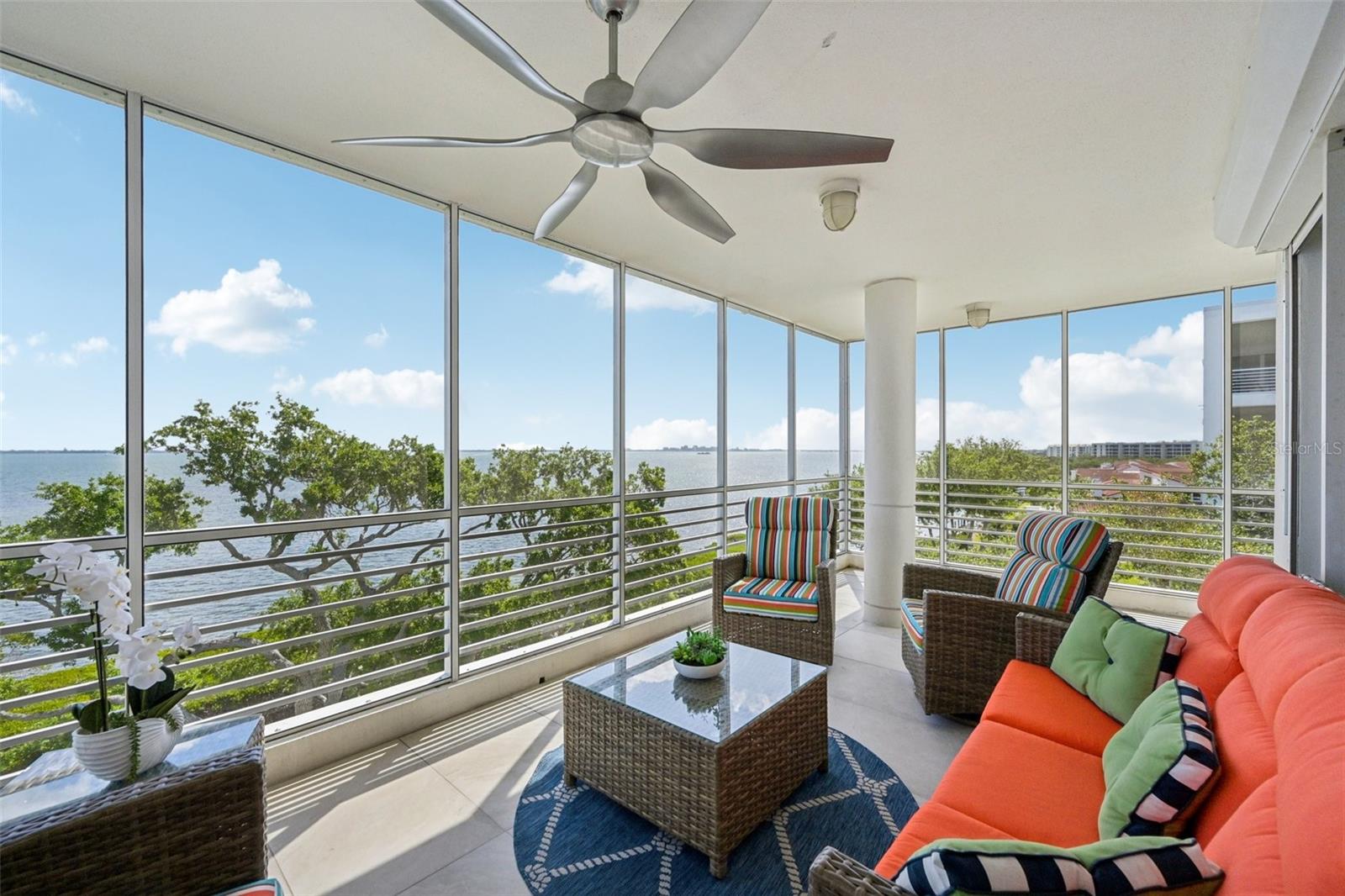 MARINA BAY - Residential