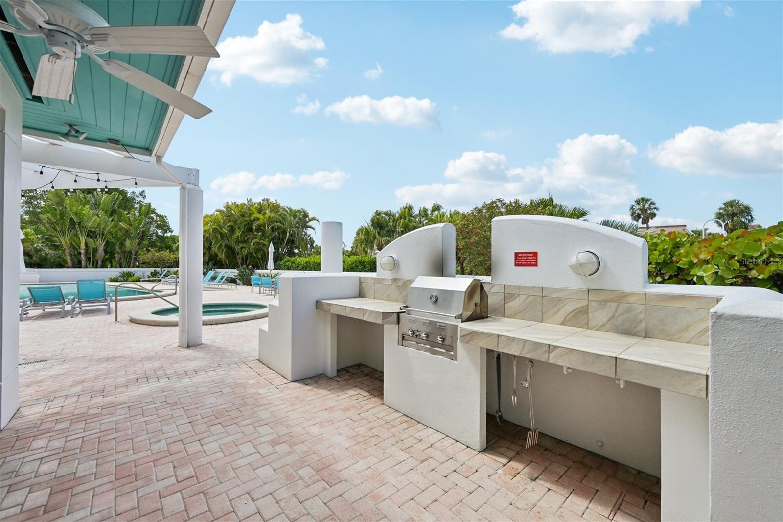 MARINA BAY - Residential