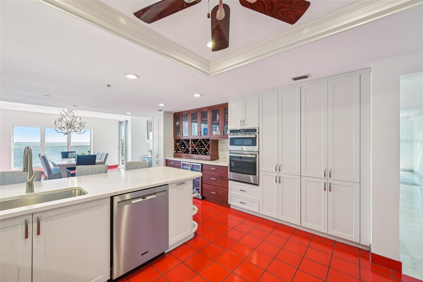 MARINA BAY - Residential