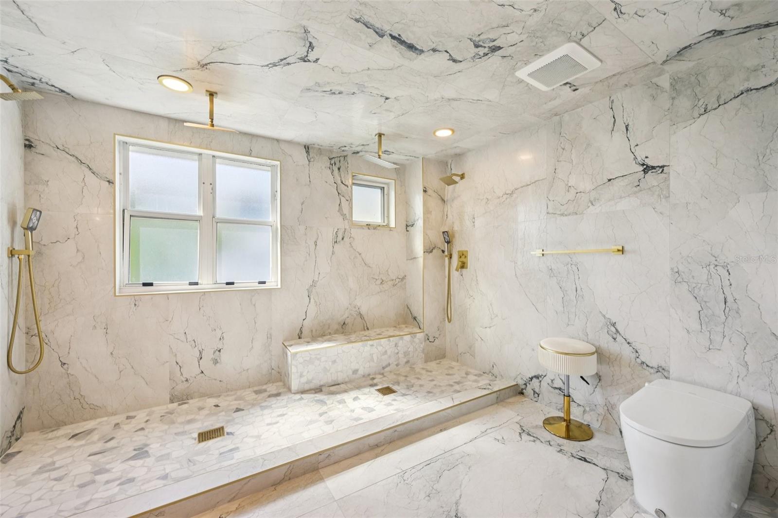 MARINA BAY - Residential