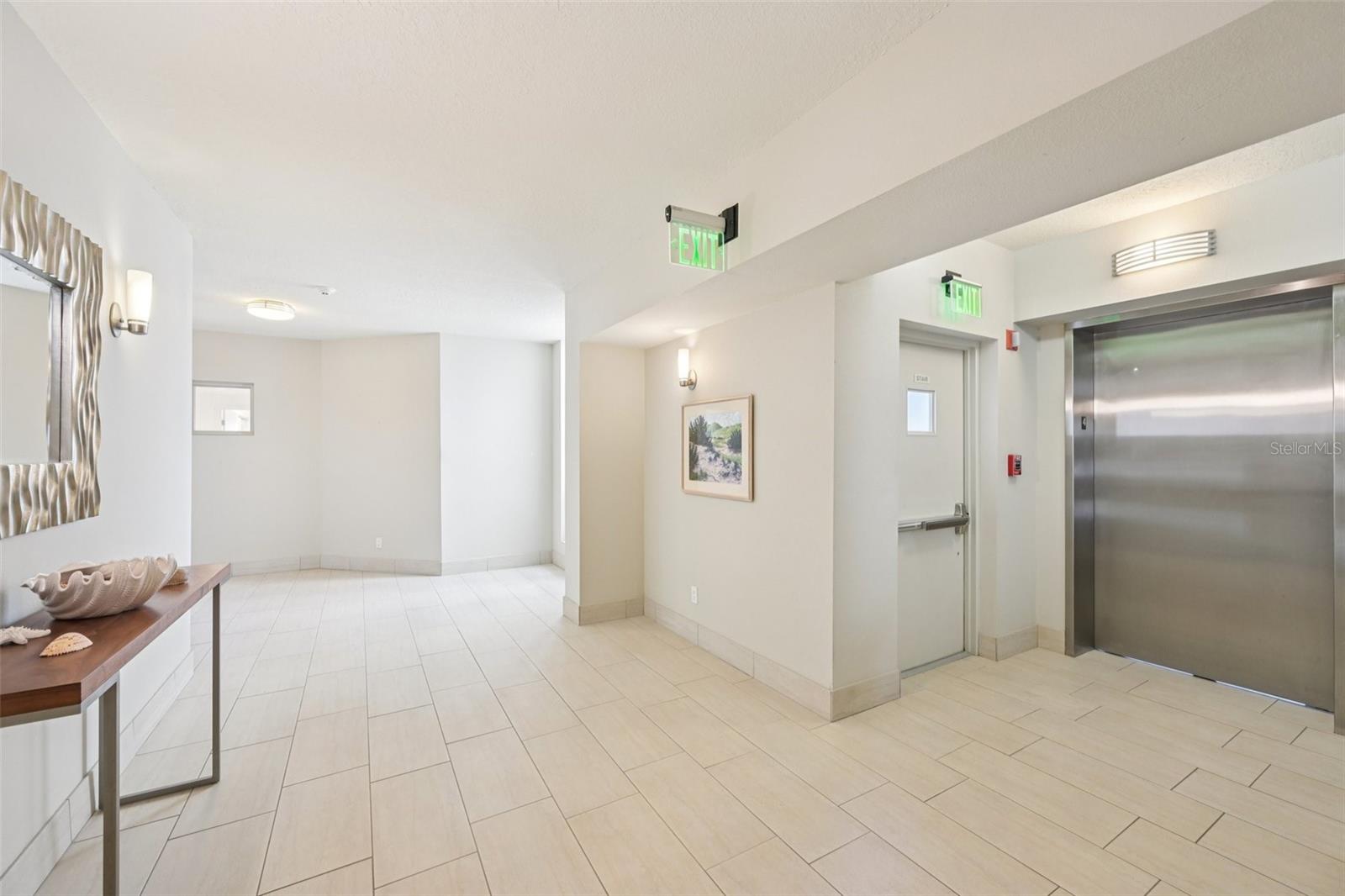 MARINA BAY - Residential