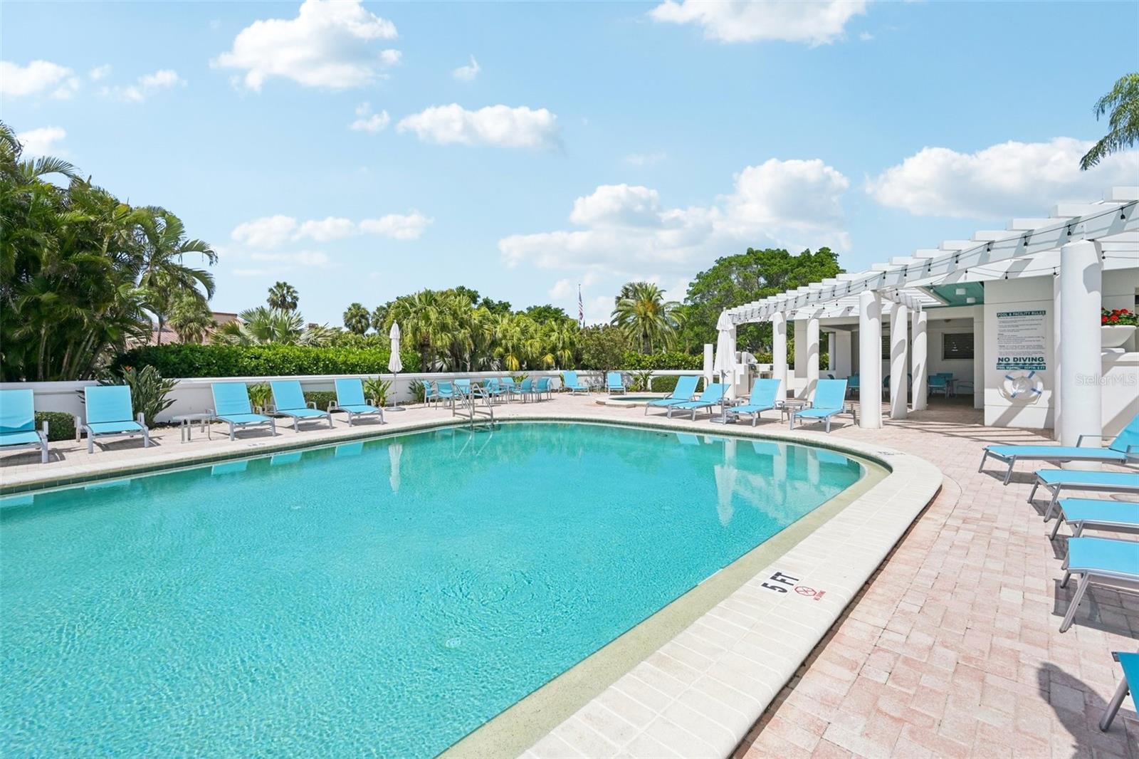 MARINA BAY - Residential