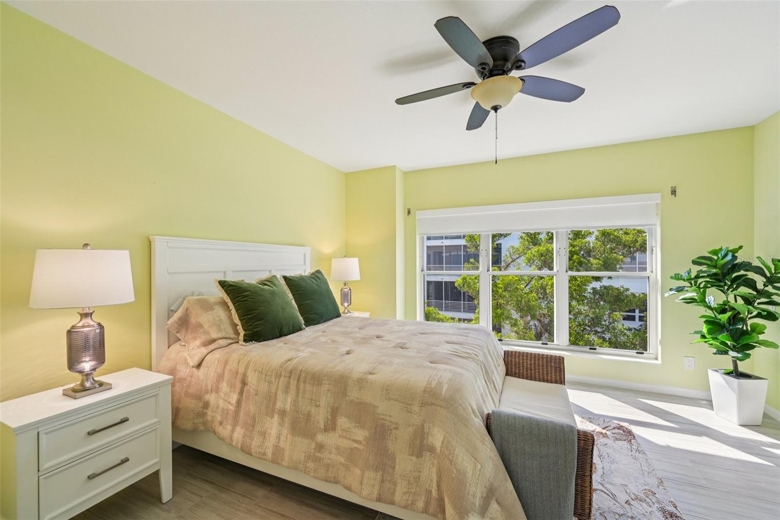 MARINA BAY - Residential