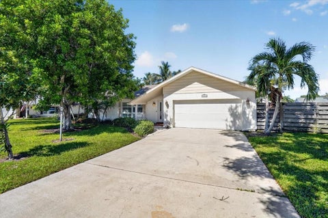 7604 19th Avenue Drive W, Bradenton, FL 34209
