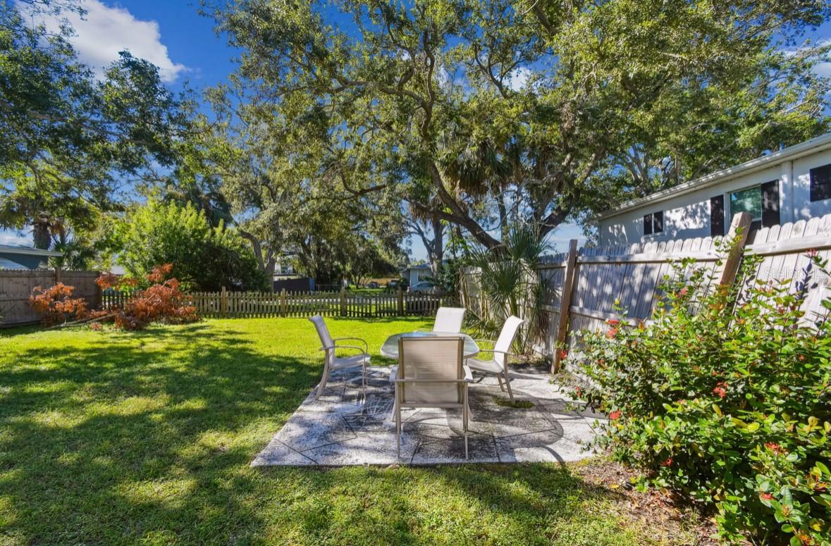SCHOOLEYS HOMEVILLE - Residential Income