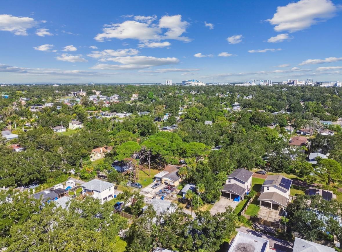 SCHOOLEYS HOMEVILLE - Residential Income