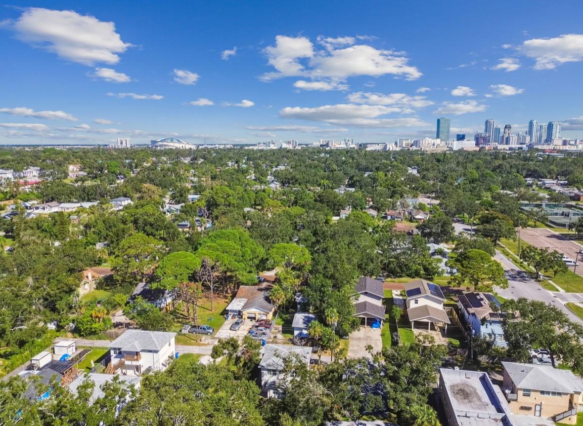 SCHOOLEYS HOMEVILLE - Residential Income