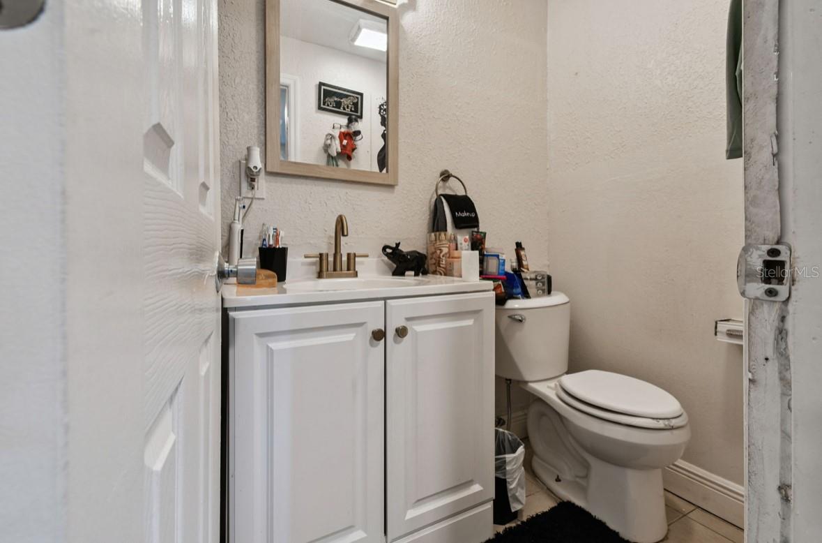 SCHOOLEYS HOMEVILLE - Residential Income