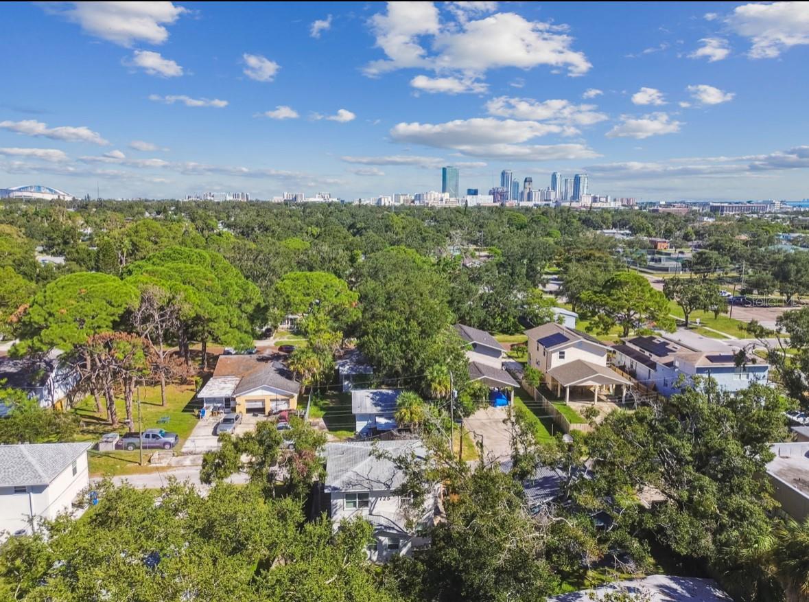 SCHOOLEYS HOMEVILLE - Residential Income