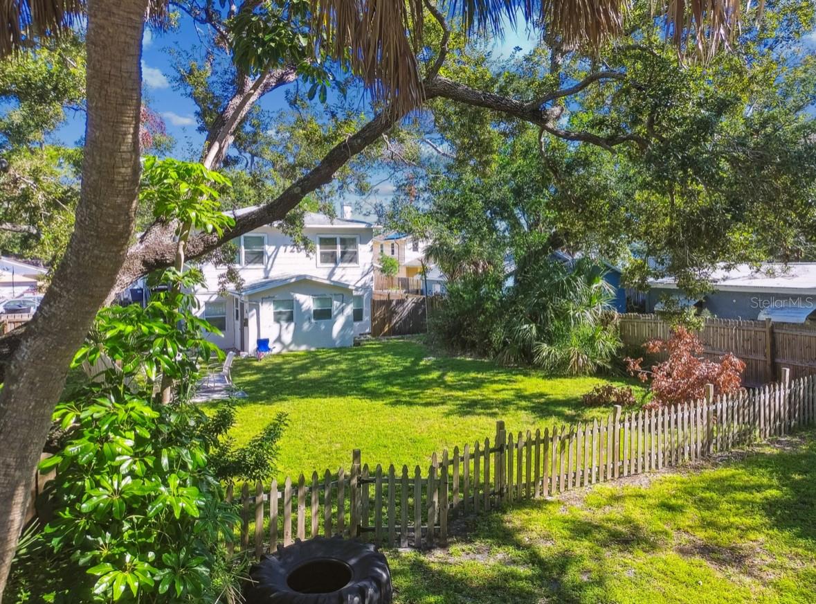 SCHOOLEYS HOMEVILLE - Residential Income