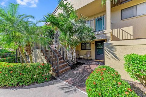 Photo of 5614 Ashton Lake Drive #5614, Sarasota, FL 34231 (MLS # A4668867)
