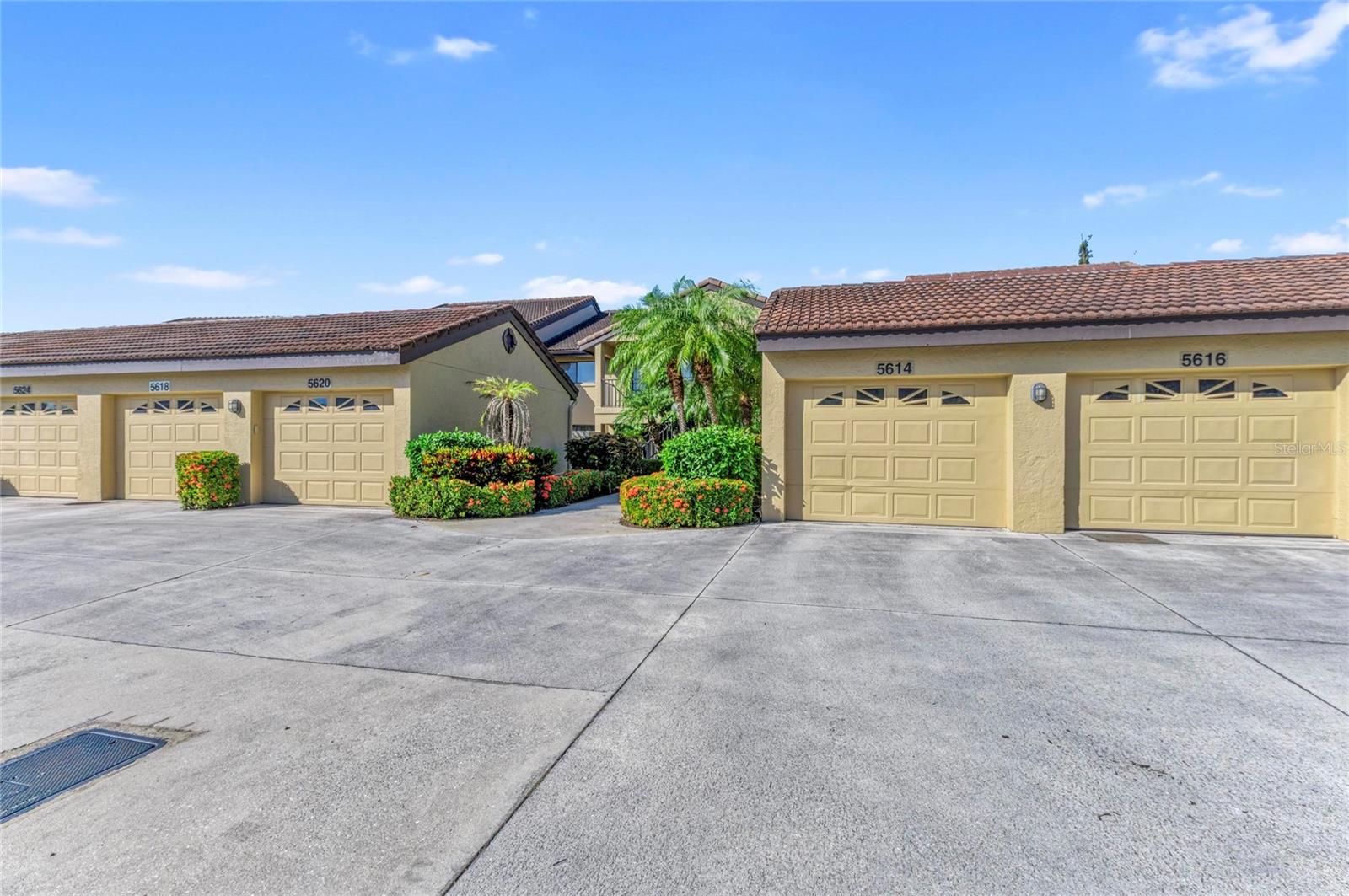 ASHTON LAKES 03 - Residential