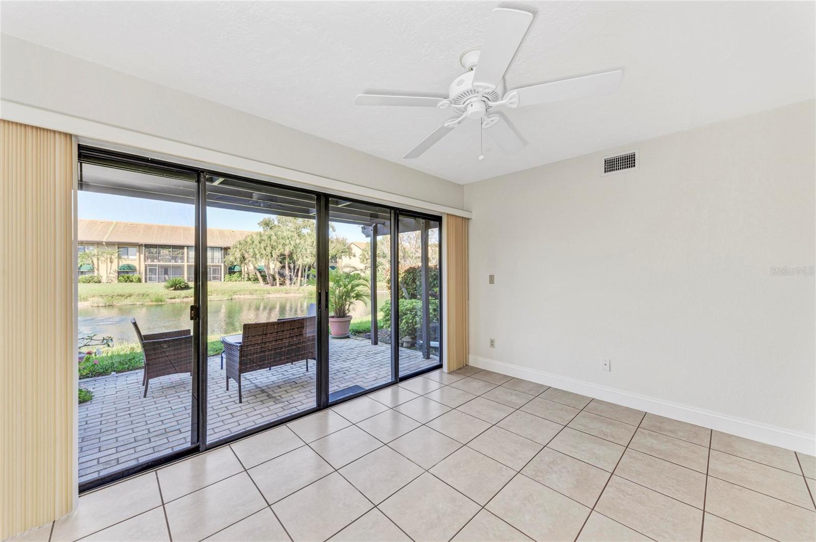 ASHTON LAKES 03 - Residential