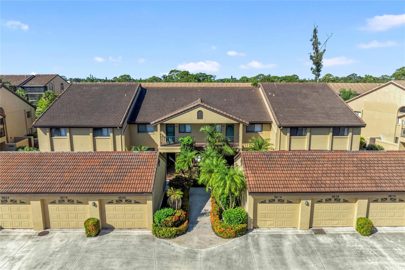 ASHTON LAKES 03 - Residential