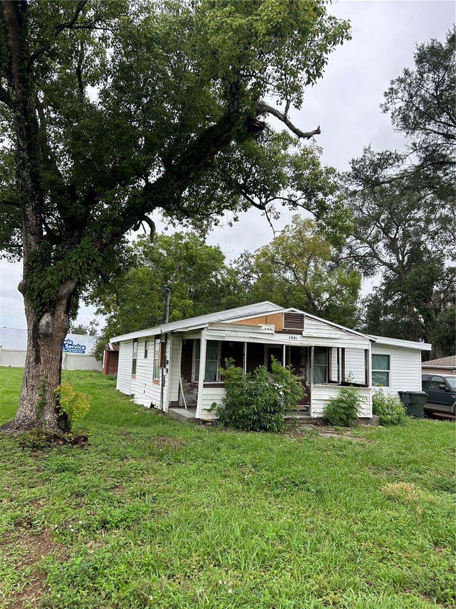 A perfect opportunity for investors or handy homeowners looking to customize a space from the ground up. This property features a brand-new roof and is framed out, ready for your finishing touches. Wiring and lumber convey with property.
