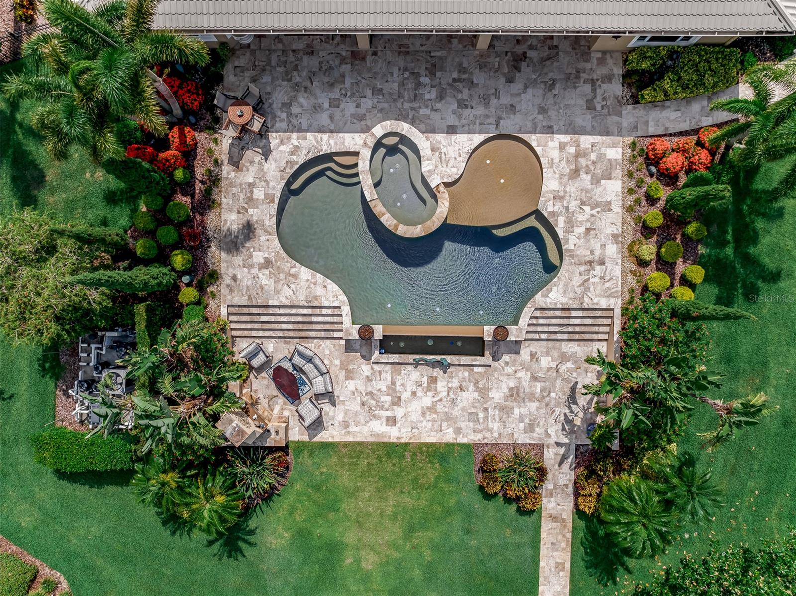 RENAISSANCE - Residential