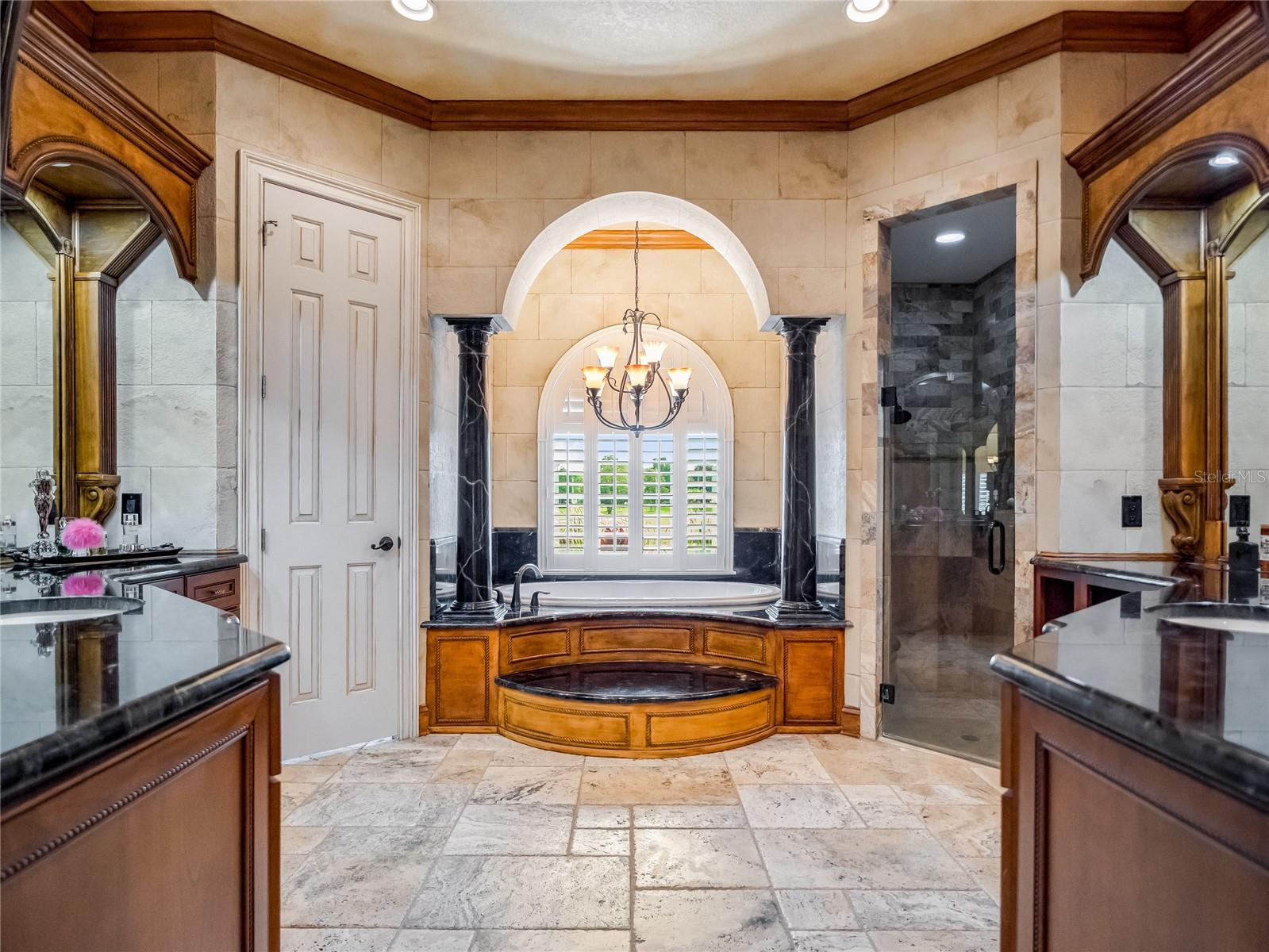 RENAISSANCE - Residential