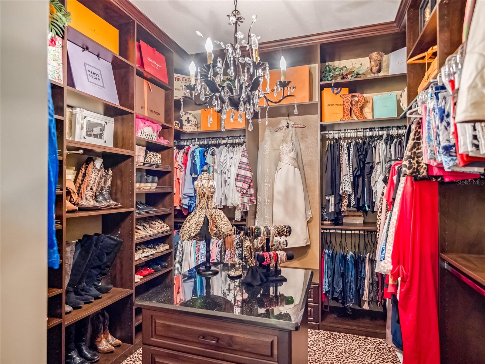 RENAISSANCE - Residential