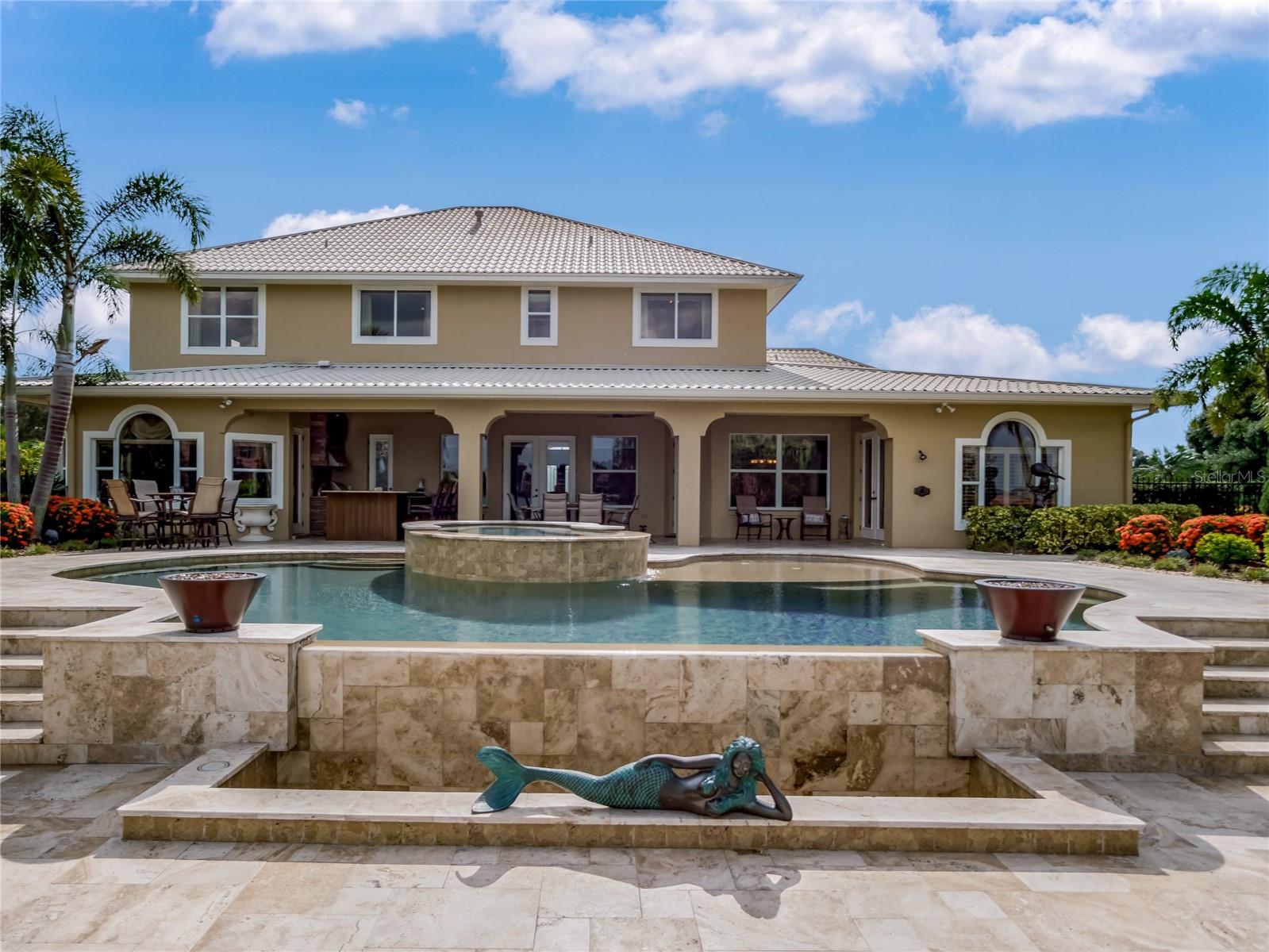 RENAISSANCE - Residential