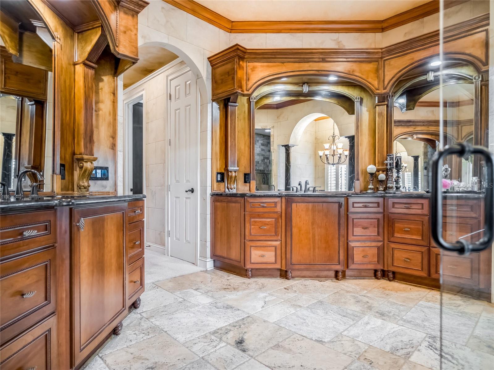 RENAISSANCE - Residential