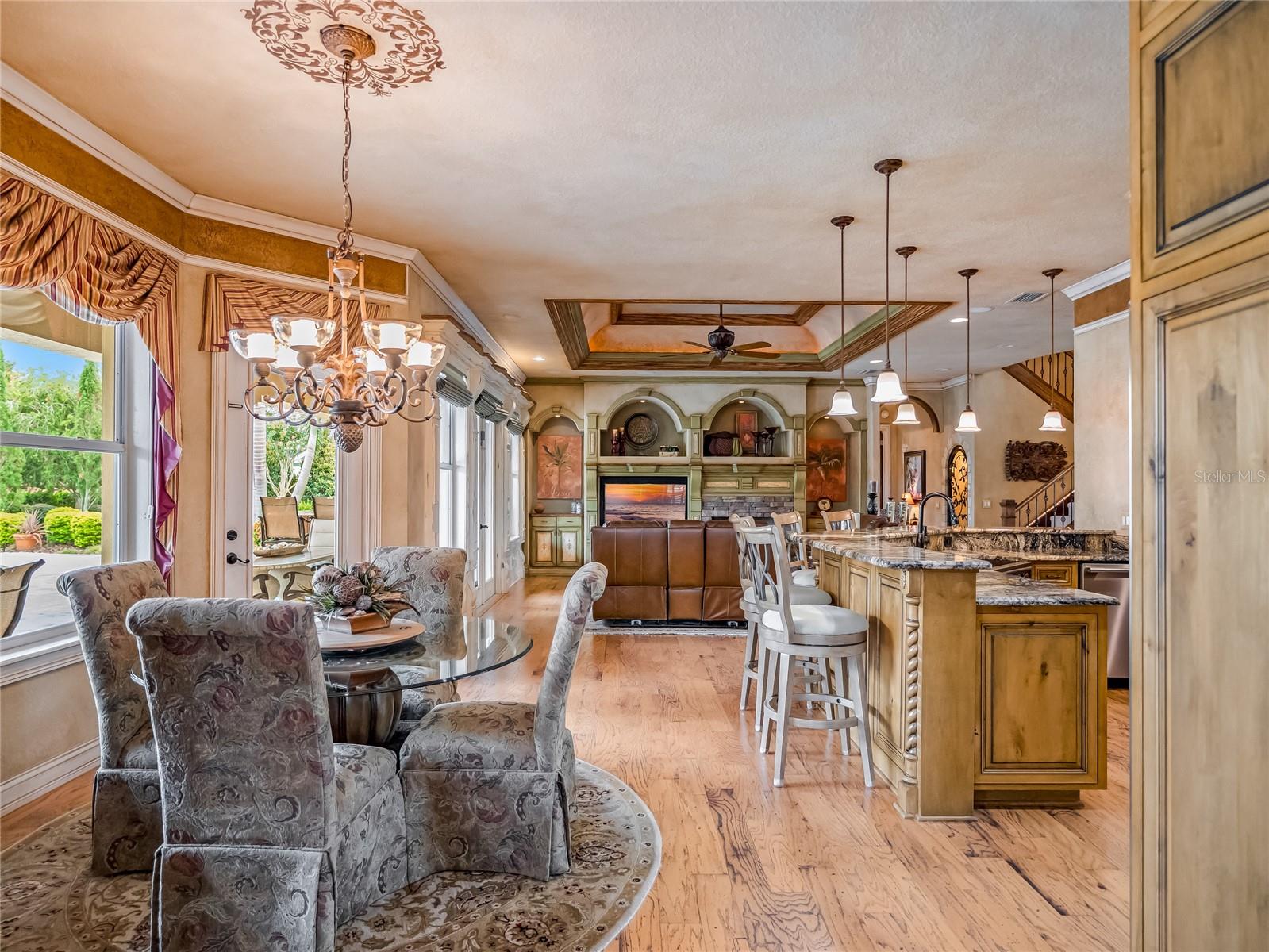 RENAISSANCE - Residential