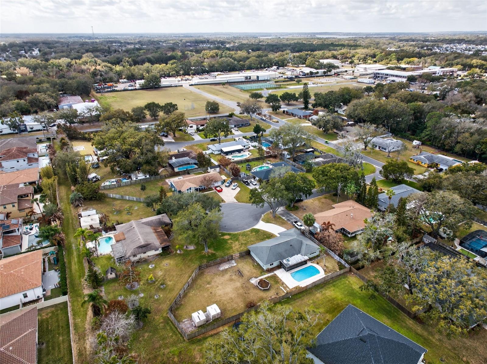 VALENCIA SHORES - Residential