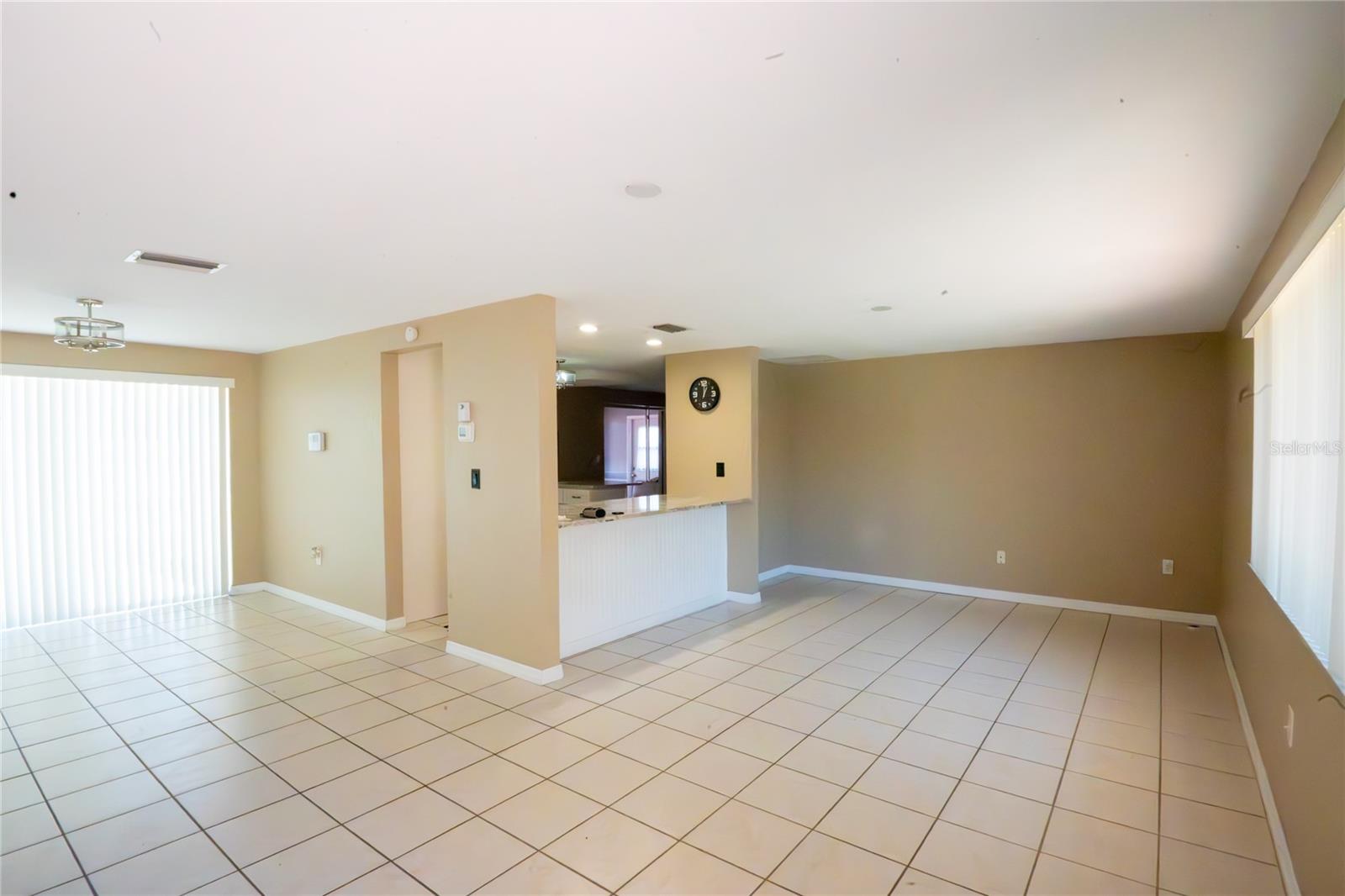 BEACON SQUARE - Residential