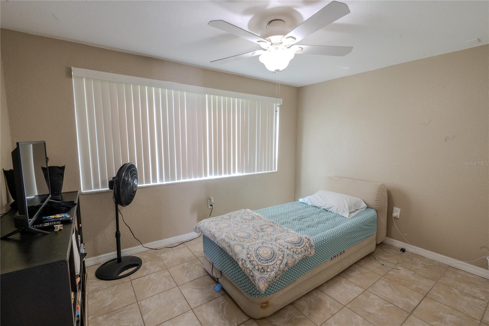 BEACON SQUARE - Residential