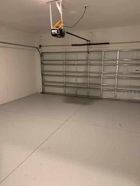 GREATER LAKES PH 4 - Residential Lease