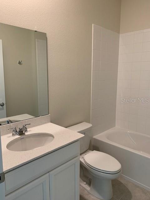 GREATER LAKES PH 4 - Residential Lease