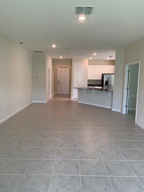 GREATER LAKES PH 4 - Residential Lease