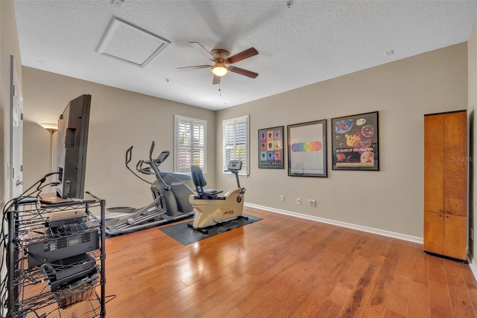 BALDWIN PARK - Residential