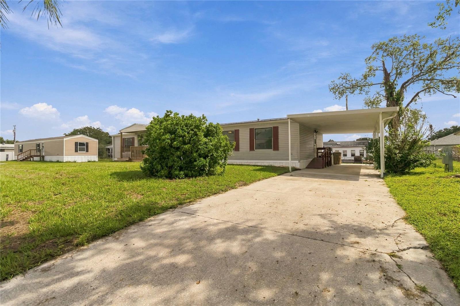 417 LAGOON COURT