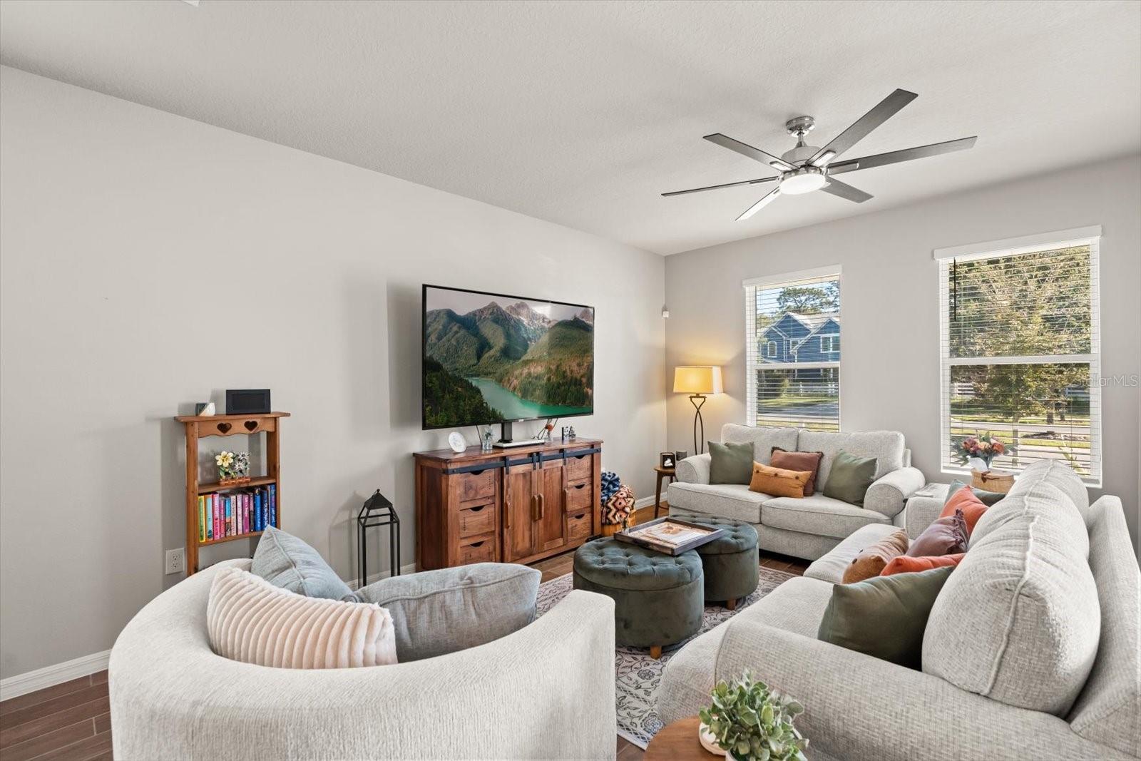 SILVER SPRINGS - Residential