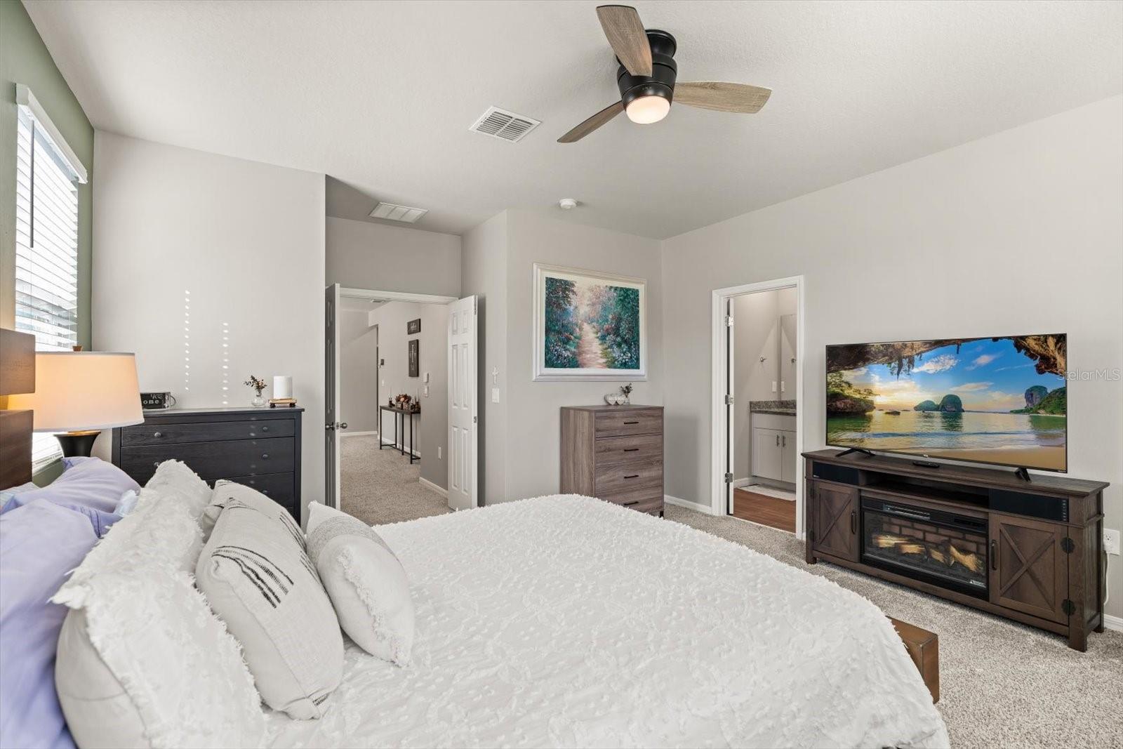 SILVER SPRINGS - Residential