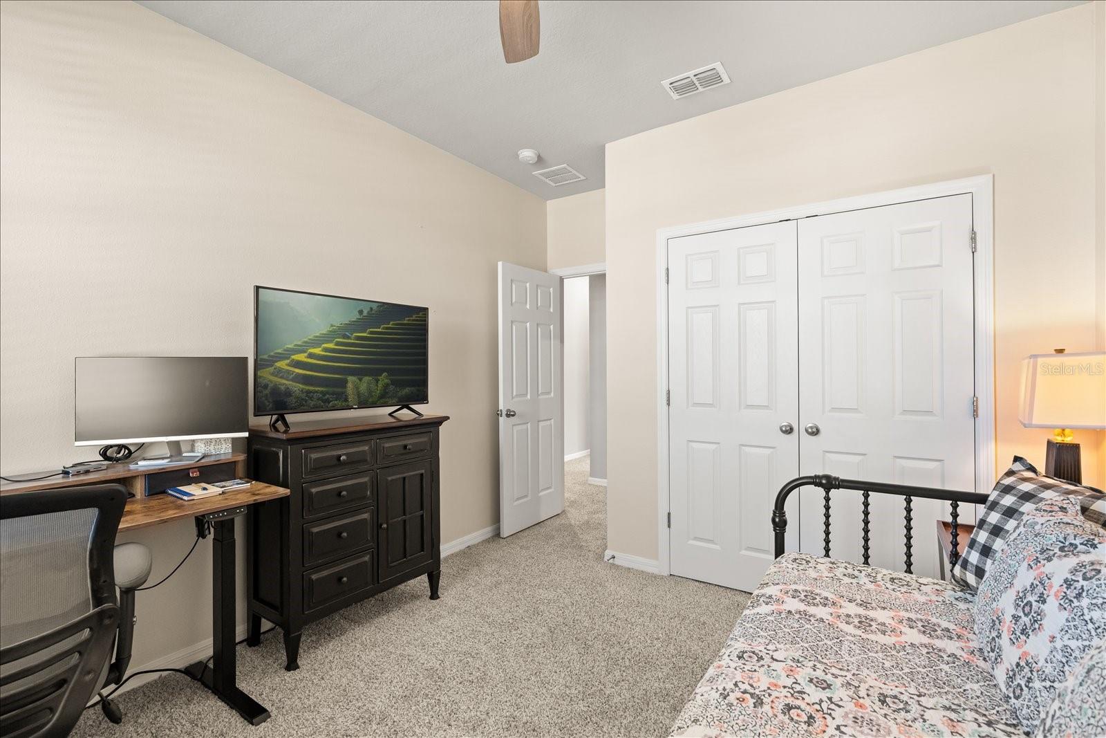 SILVER SPRINGS - Residential