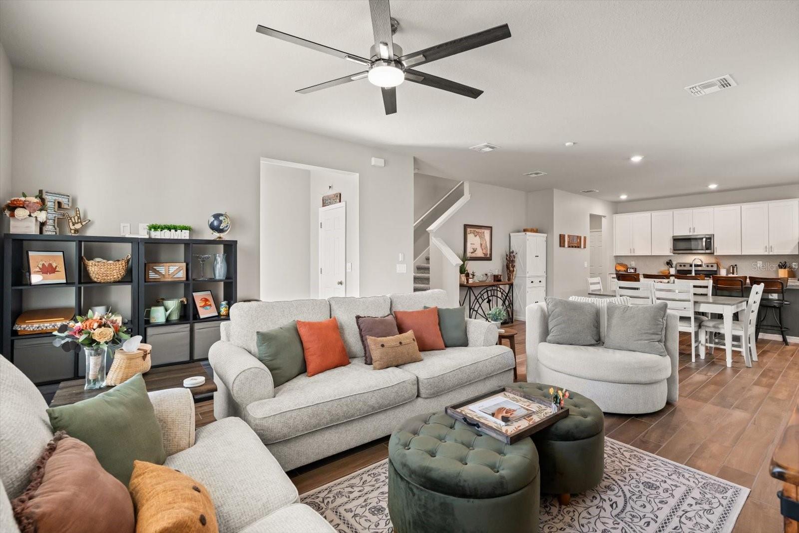 SILVER SPRINGS - Residential