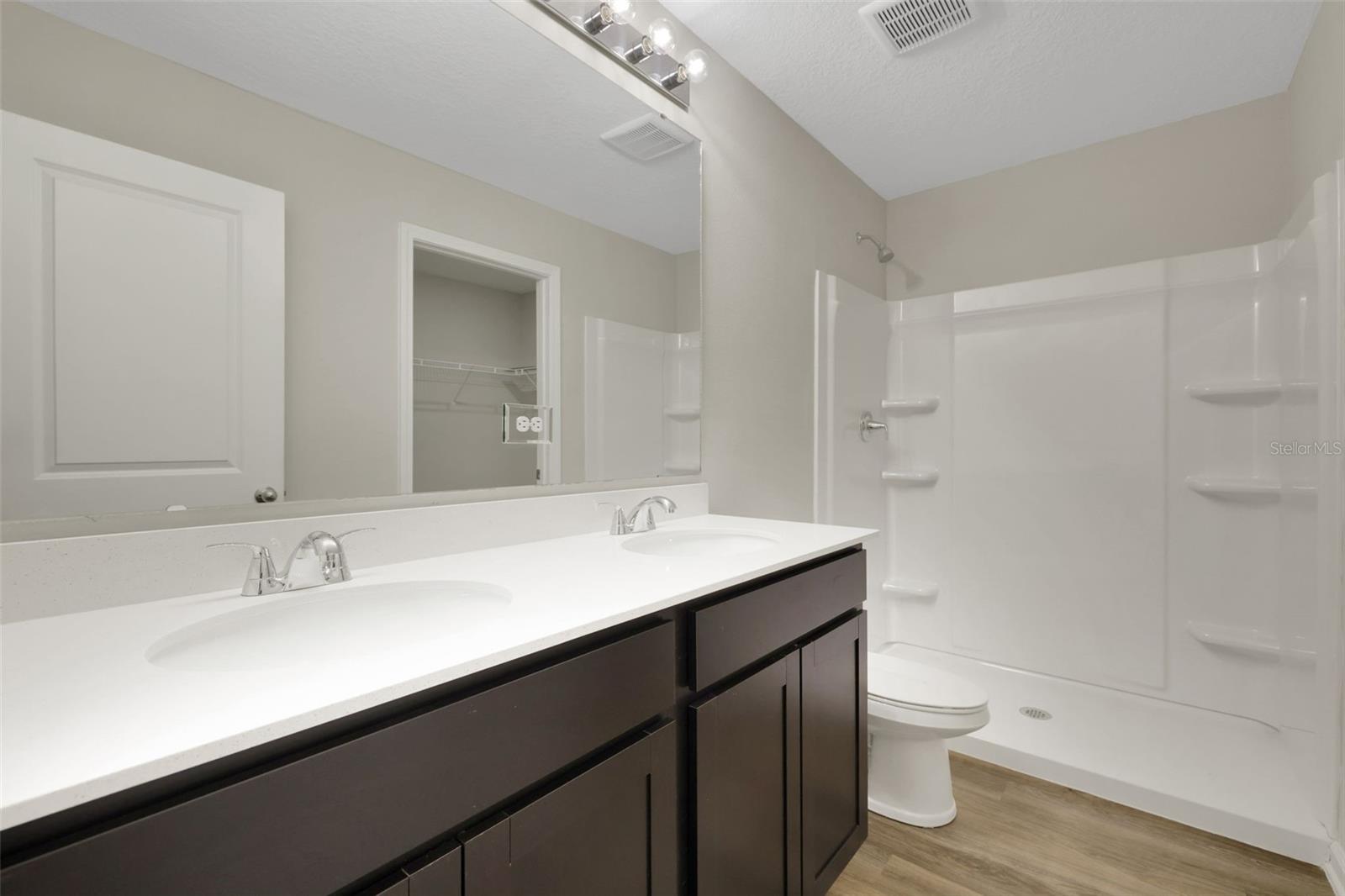 CARY LANDING - Residential