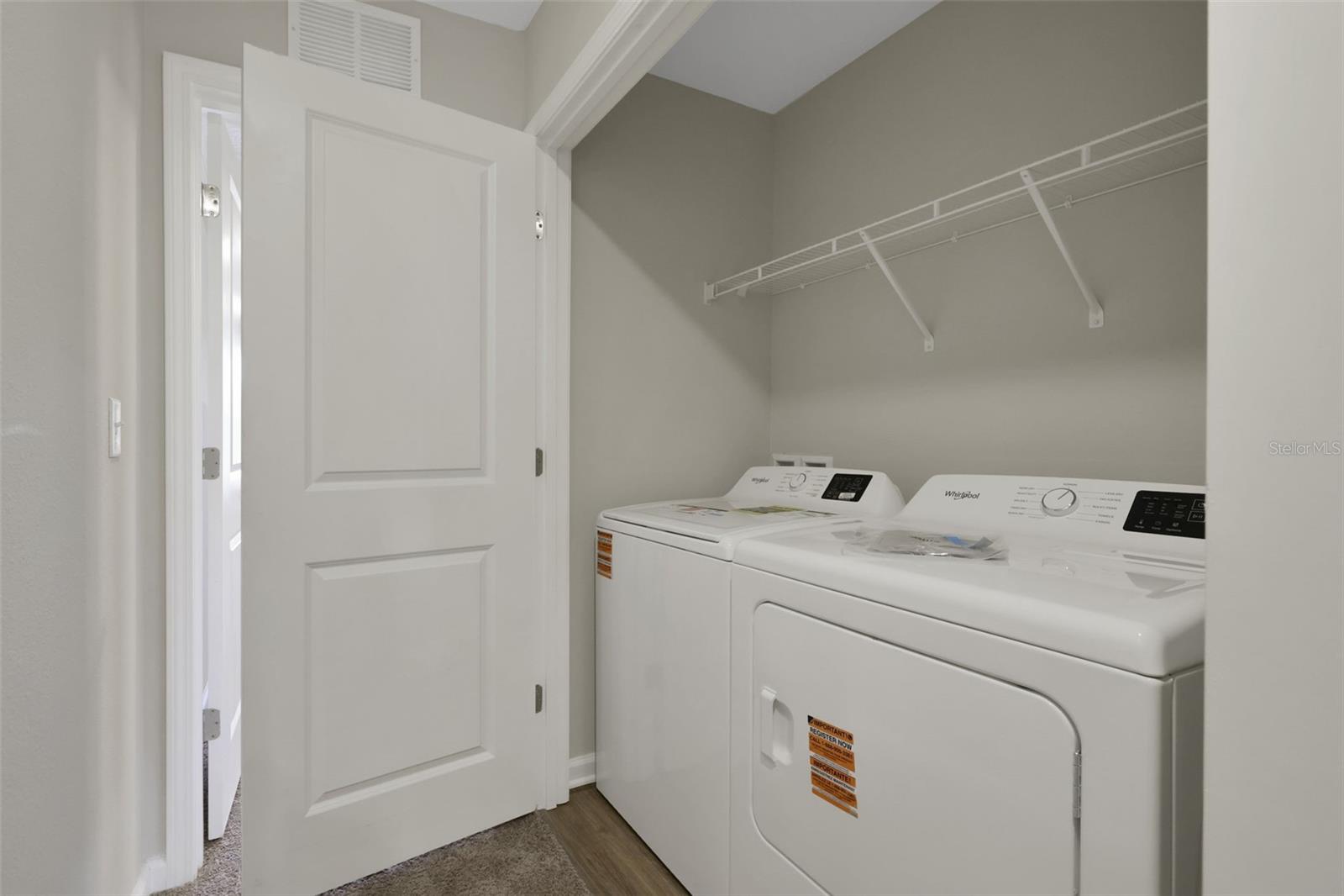 CARY LANDING - Residential