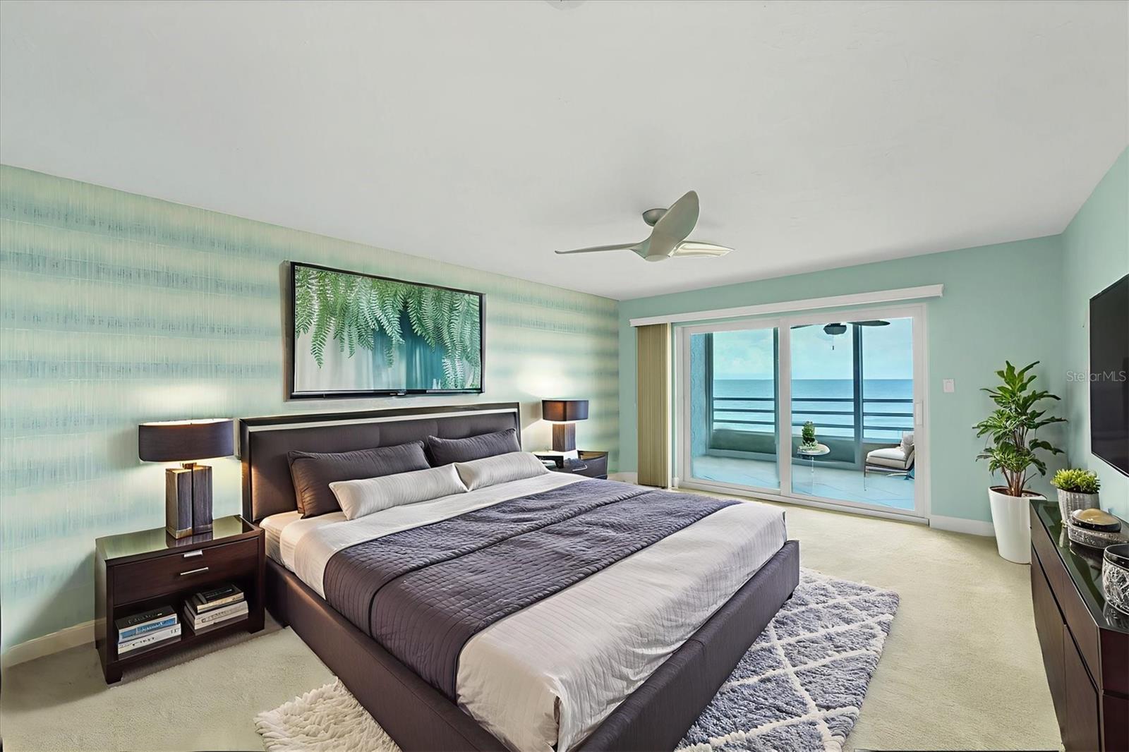 ISLAND SHORES - Residential