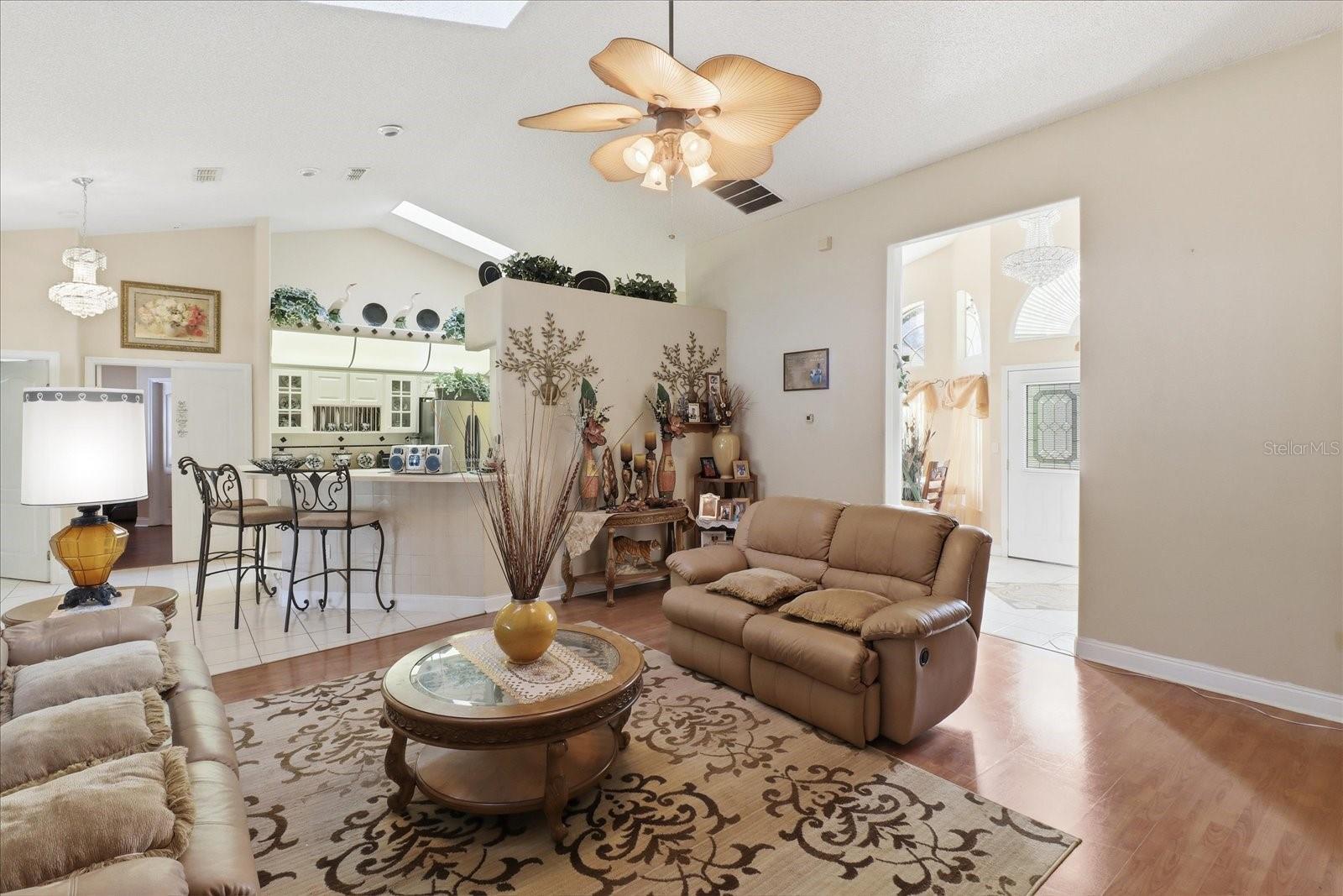 MARION OAKS UN 10 - Residential