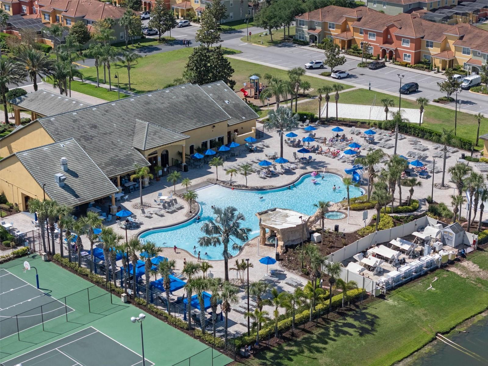 PARADISE PALMS RESORT - Residential