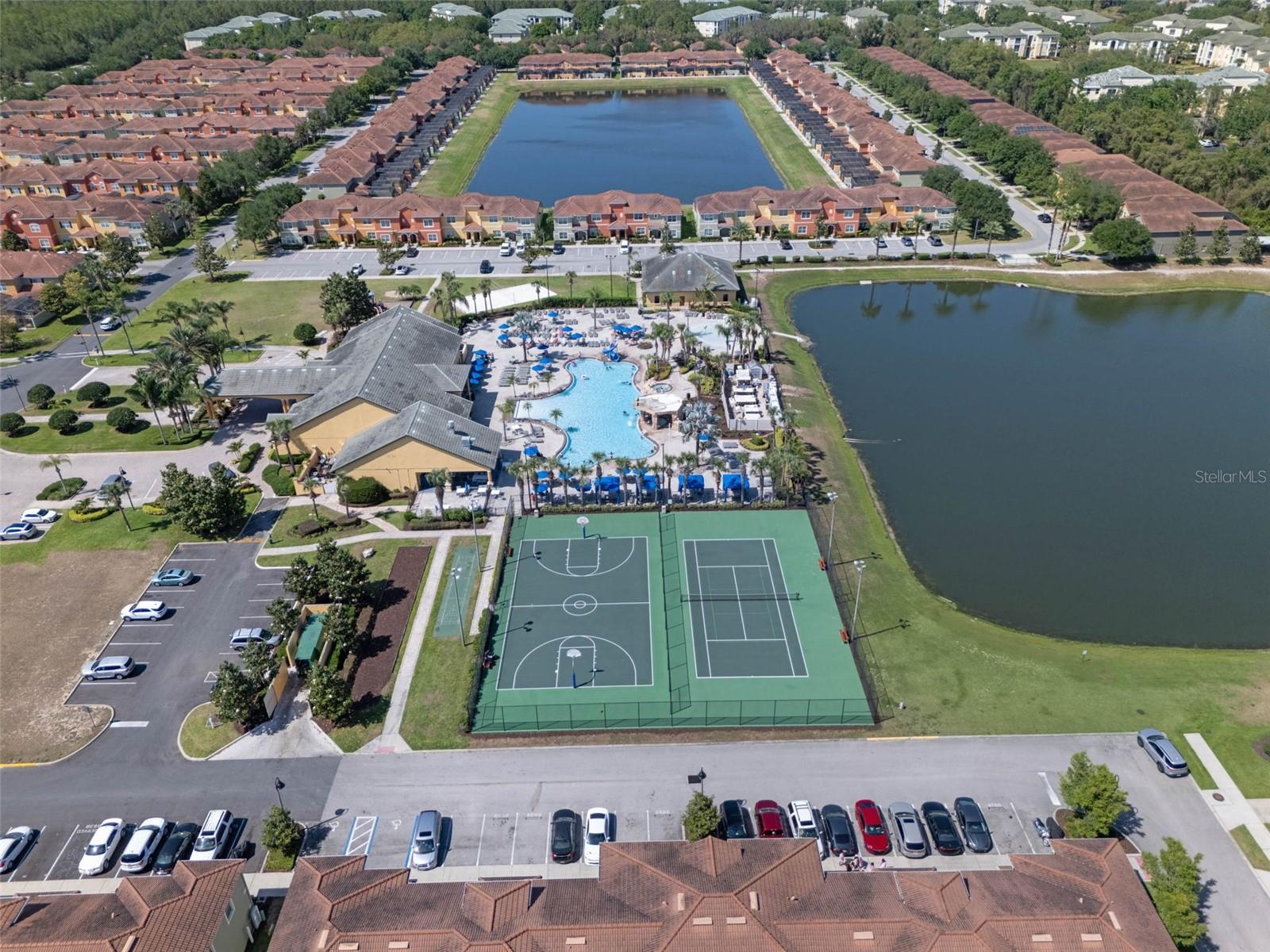 PARADISE PALMS RESORT - Residential