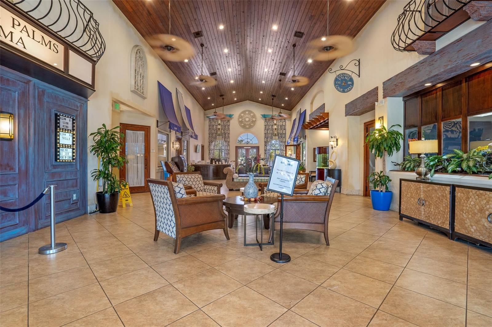 PARADISE PALMS RESORT - Residential