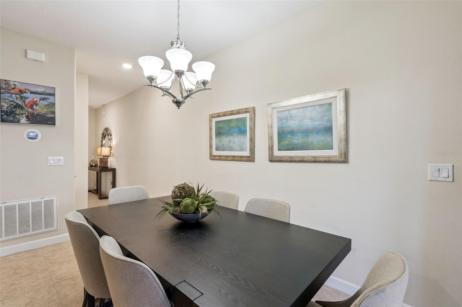 PARADISE PALMS RESORT - Residential