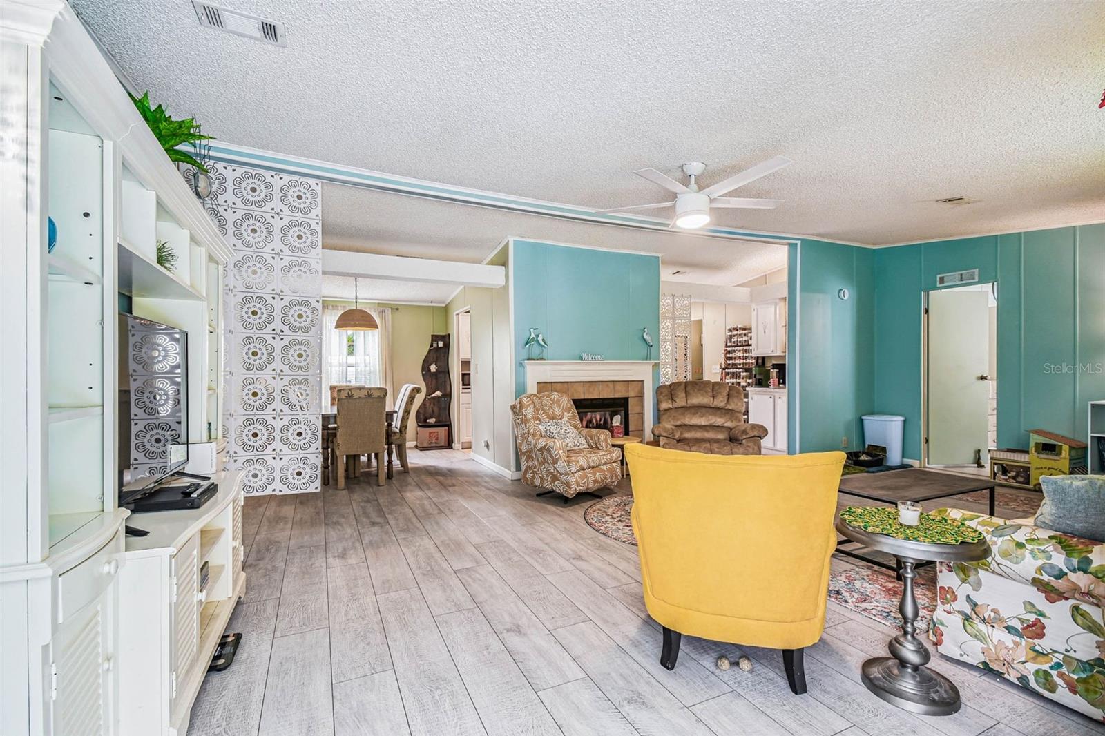 LIV ACRES UNREC SUB - Residential