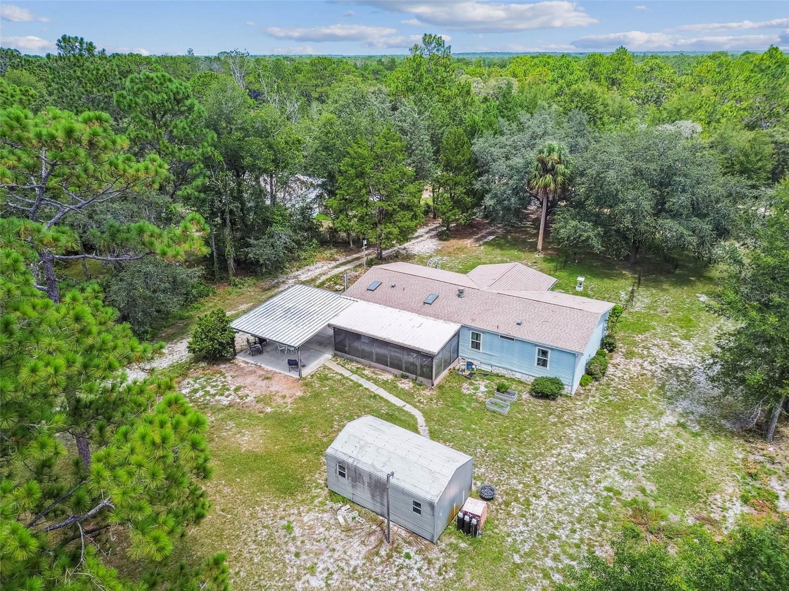 LIV ACRES UNREC SUB - Residential