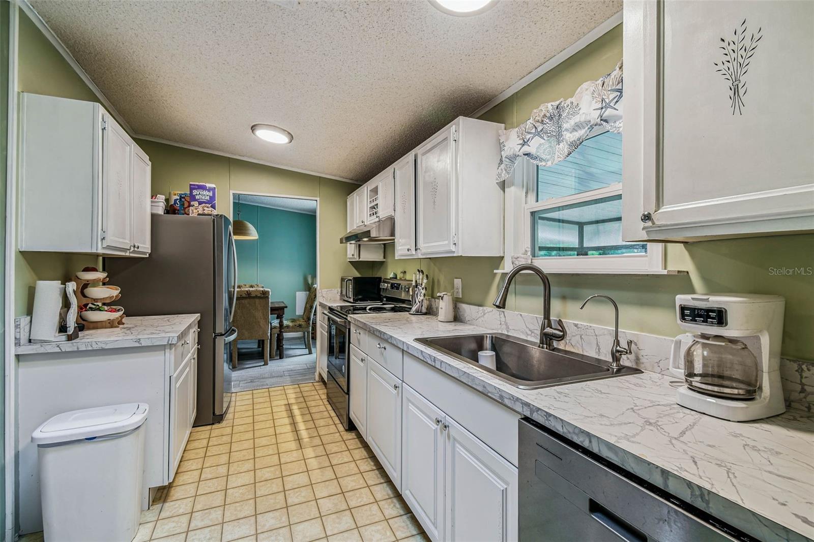 LIV ACRES UNREC SUB - Residential