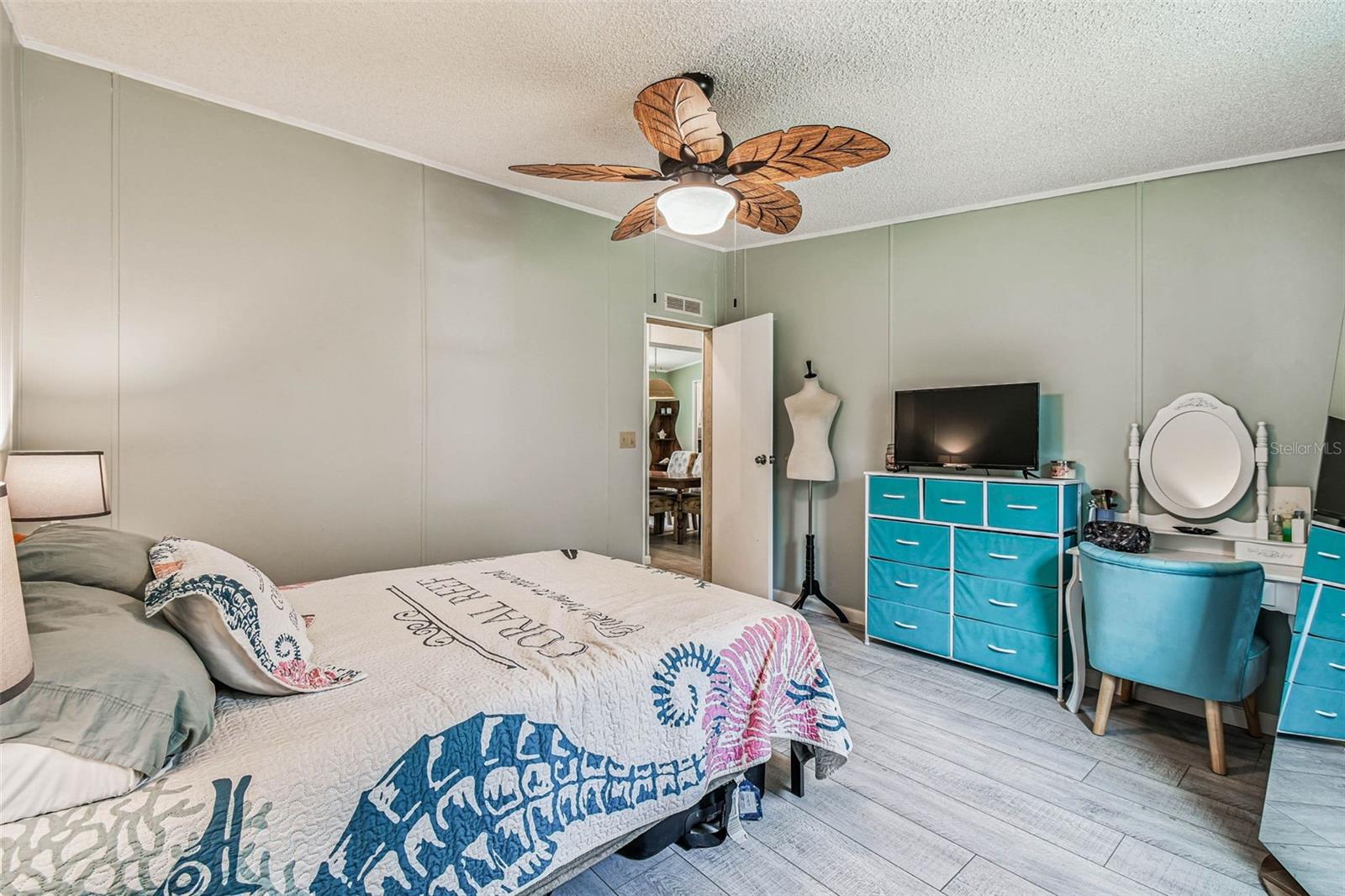 LIV ACRES UNREC SUB - Residential