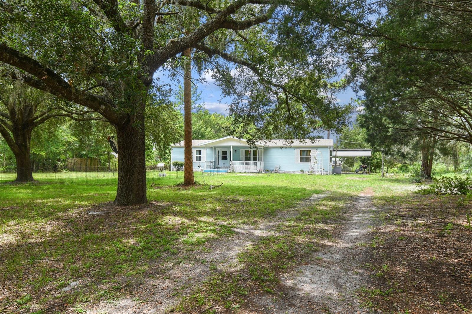 LIV ACRES UNREC SUB - Residential